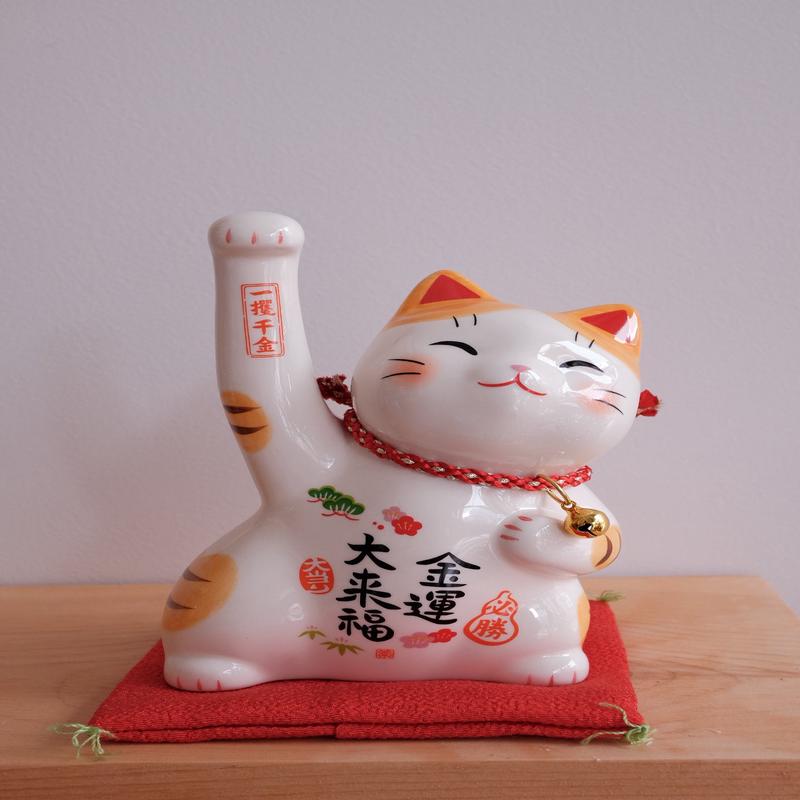 Ceramic Lucky Cat - Wealth