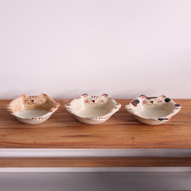 Hasami ware Friendly Cat Small Bowl
