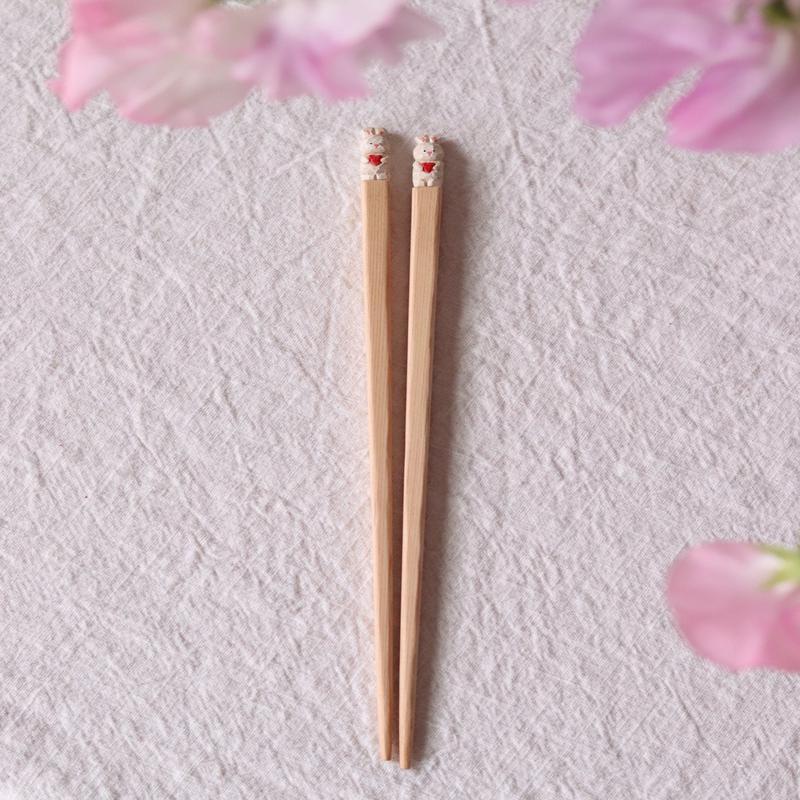 Ayataro Chopsticks - White Rabbit with Heart- aya05