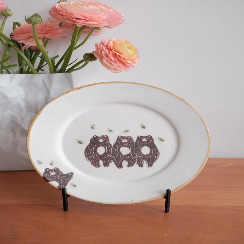 Kato Mikiko Rimmed Cake Plate White Slip - MK35