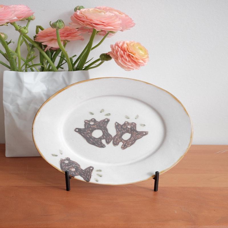 Kato Mikiko Rimmed Cake Plate White Slip - MK38