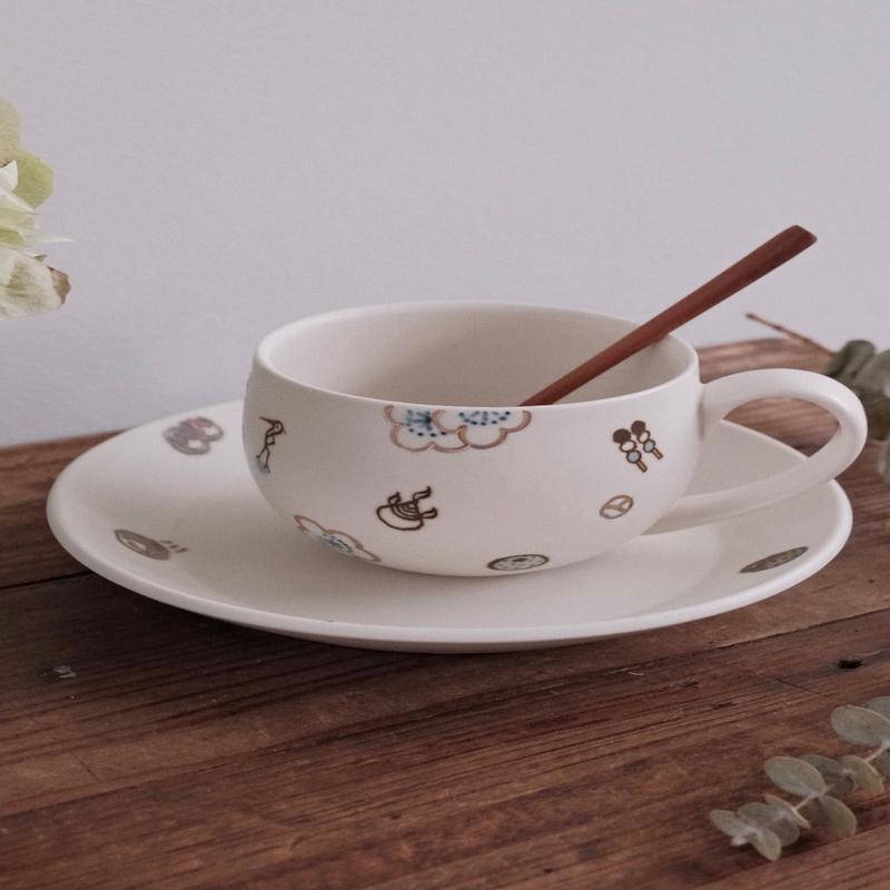 Tobe-ware Golden Ume Mug