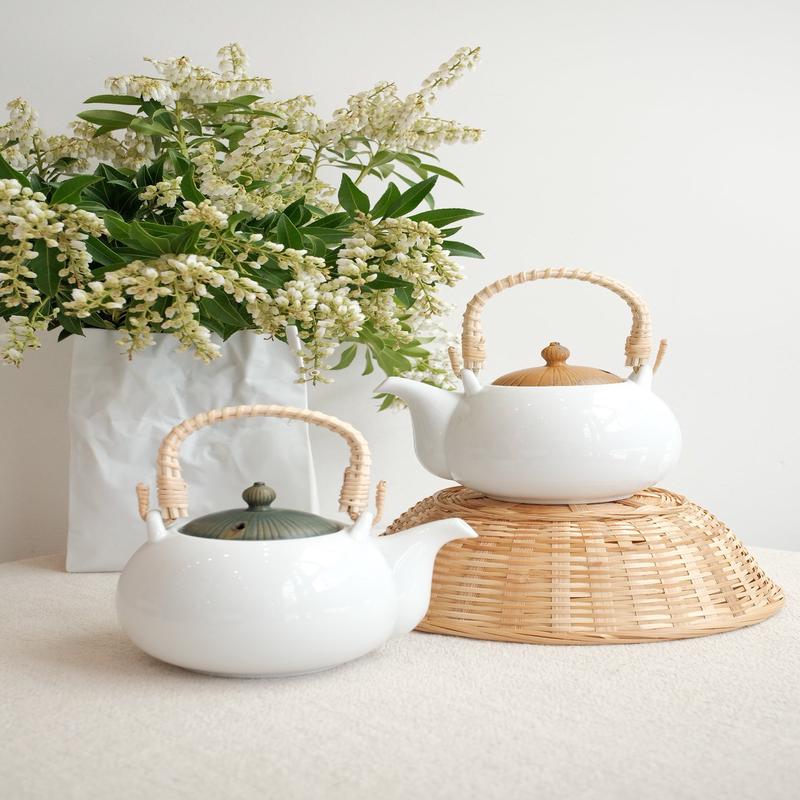 Minoware Tableware - Teapot Handle on the top