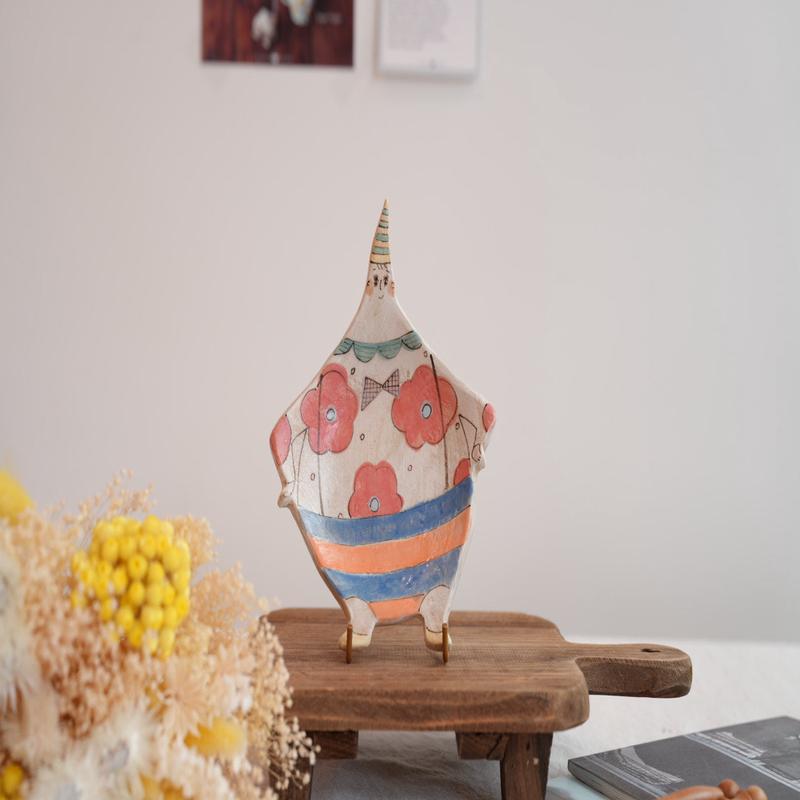 Cozy Nook - Little Figure Small Plate- CN11 #2