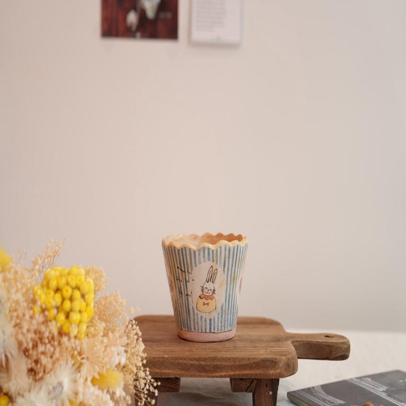 Cozy Nook - Patterned Free Cup with Line Details- CN16 #2