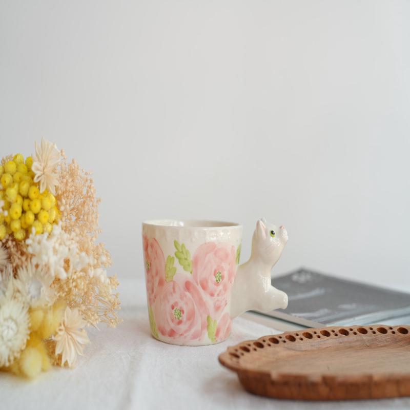 Sugar Poppo Straight Mug - Rose (Cat Handle) SP30