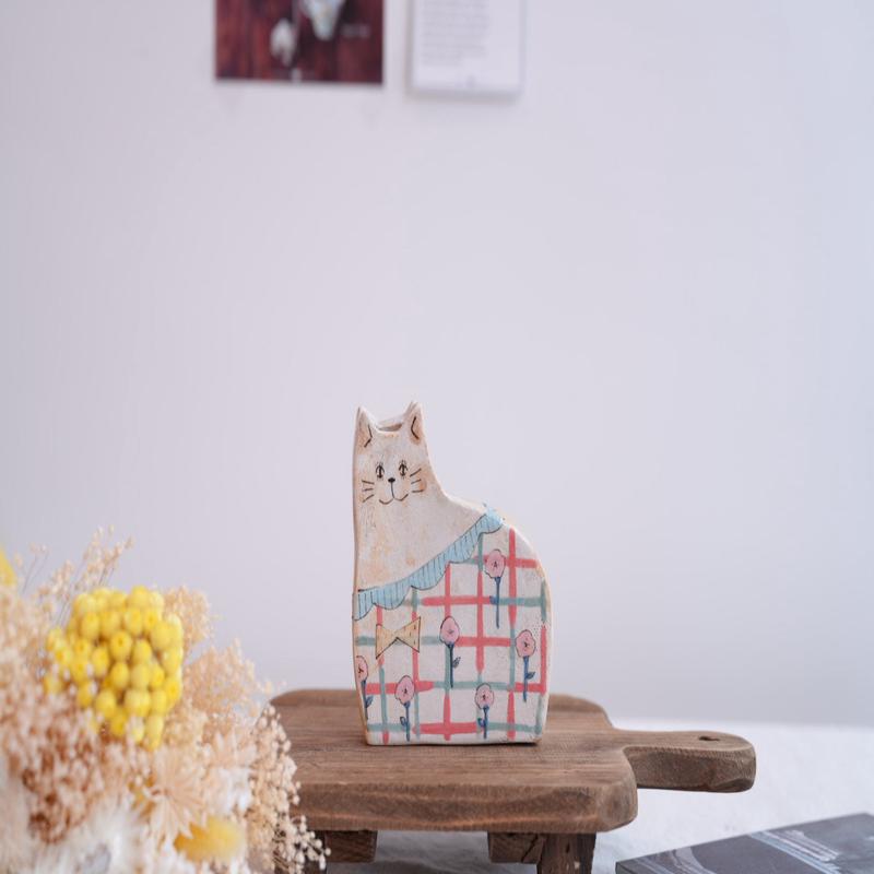 Cozy Nook - Vase- CN15