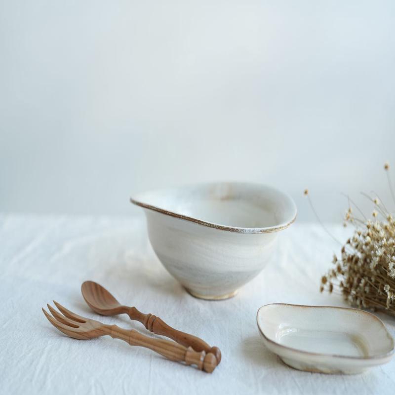 Hirokazu Furutani - Irregular-shaped Bowl with Lined Rim HF12