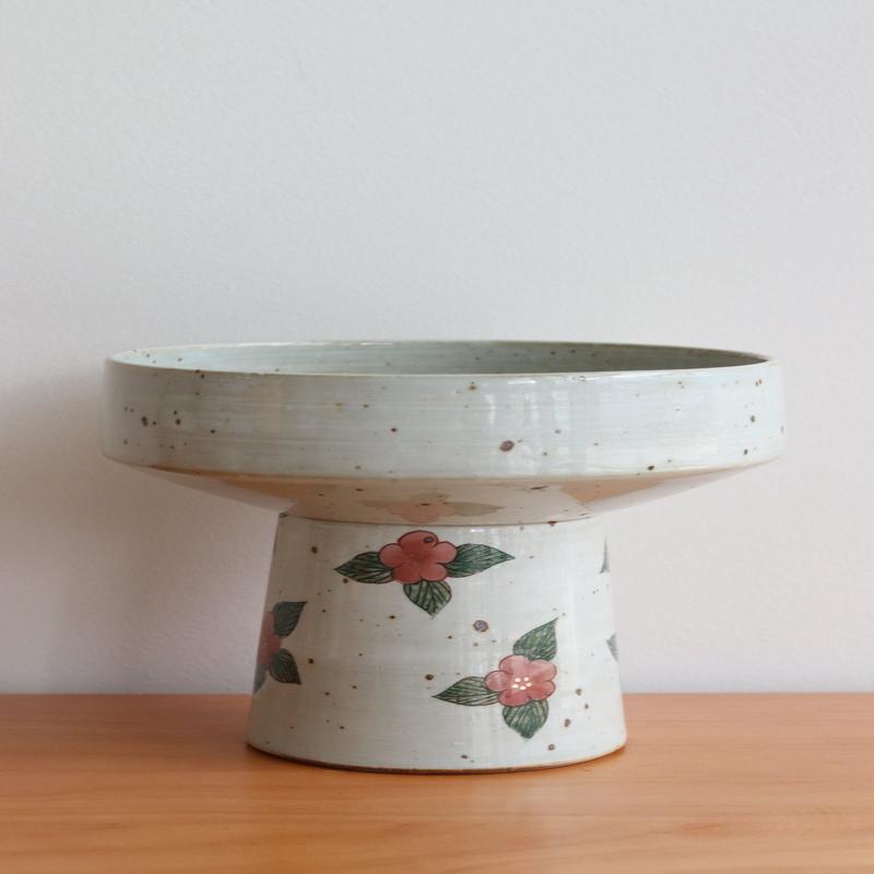 Cool Banana Hand Craft Pedestal Plate FQC13