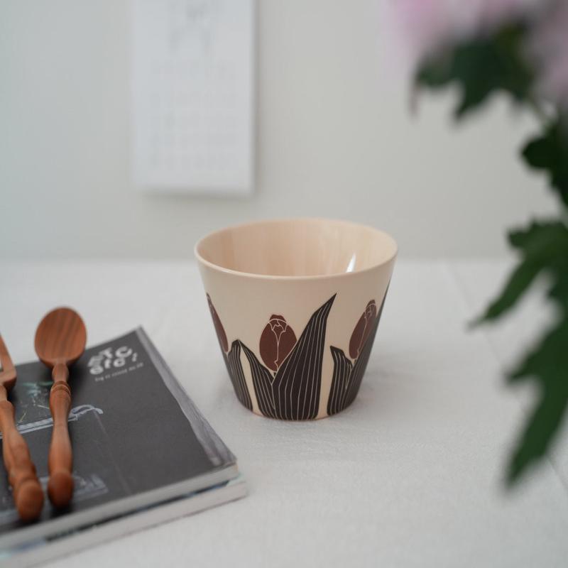 Shirogarasu Studio Brownie Tulip Small Bowl