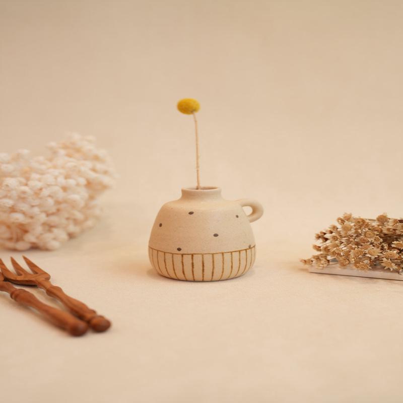 Chiho Yoshida - Round Shaped Vase CY01