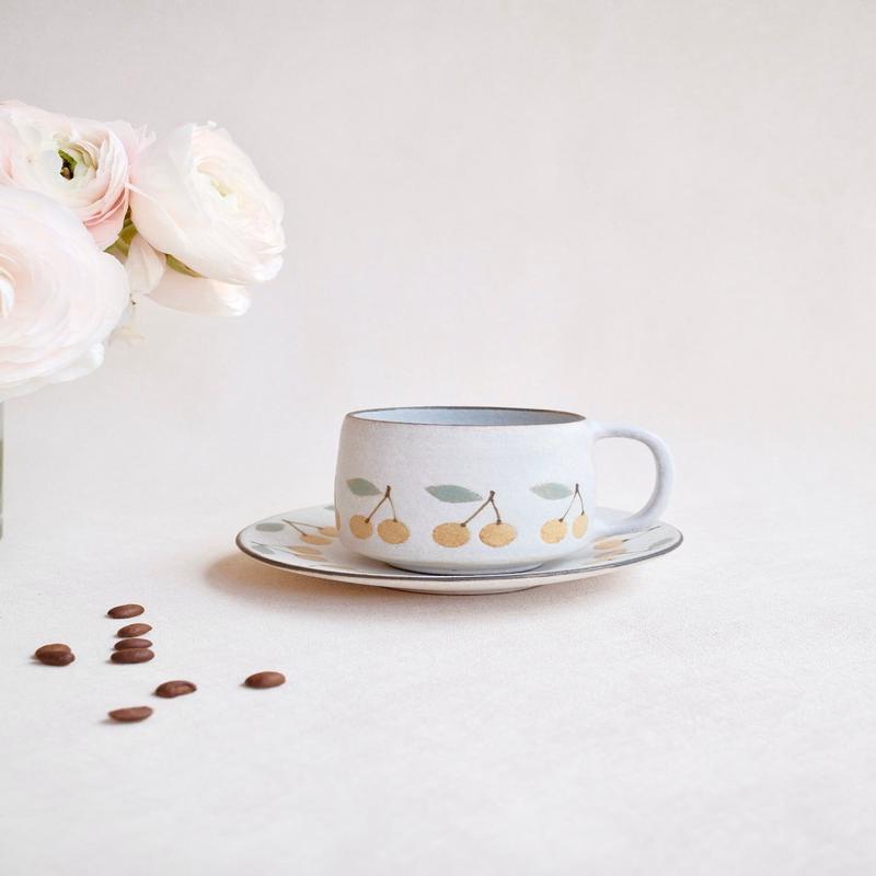 Kei Mitsumochi Cherry Mug with Saucer - Yellow KM12