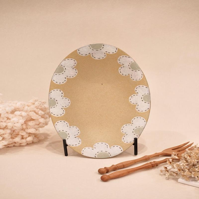 Kei Mitsumochi Flower Oval Plate KM45