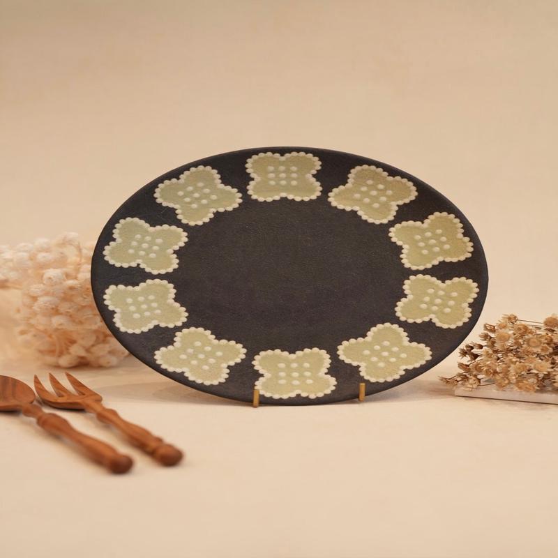 Kei Mitsumochi Green Flower Rim Large Round Plate KM38