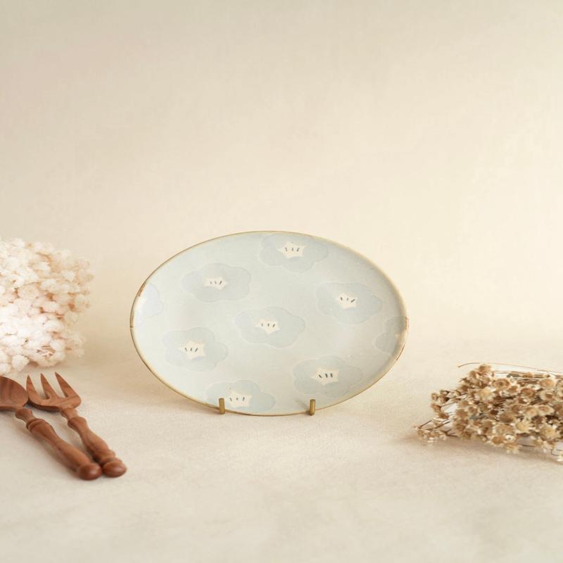 Makiko Sato - Blue Flower Round Plate MS05