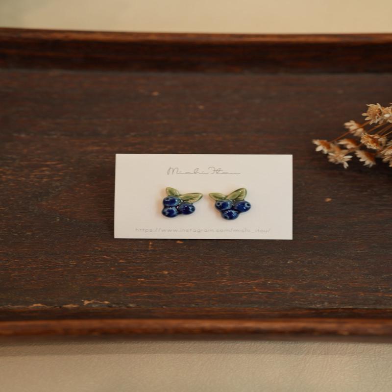 Michi Ito - Earrings - Blueberry M30