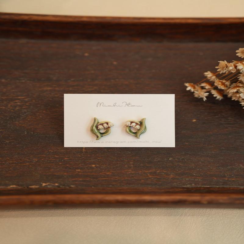 Michi Ito - Earrings - Lily of the Vally M28