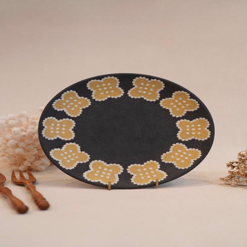 Kei Mitsumochi Yellow Flower Rim Large Round Plate KM35