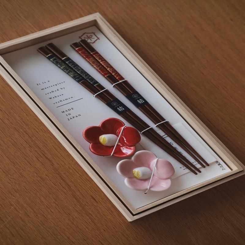 Japanese Chopstick Gift Set - Camelia