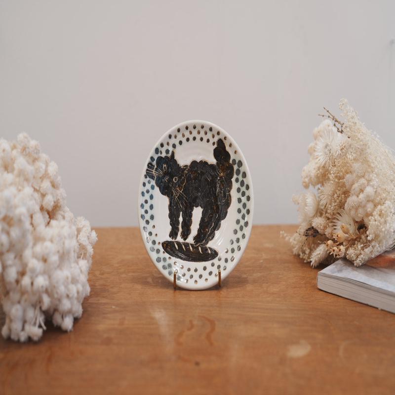 Tomoko Kubo Cat Plate TK24