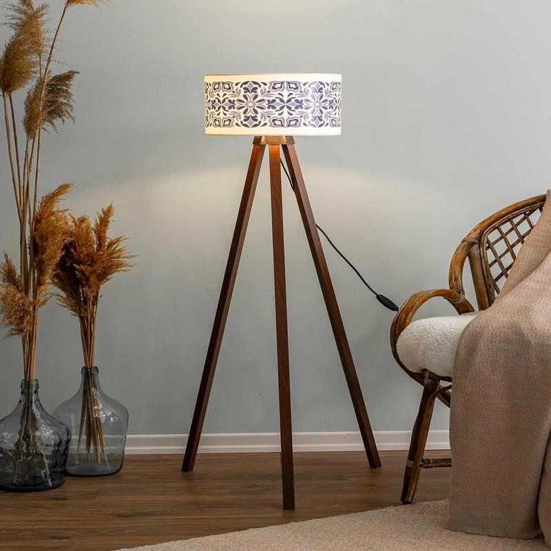 Blue Tile Cylinder Head Wooden Three-Legged Floor Lamp