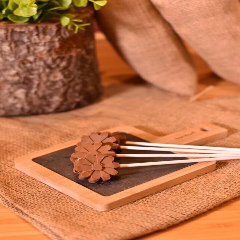 Lina - Stone Serving Plate With Bamboo Base