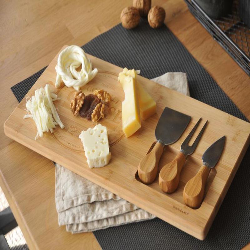 Bambum Fhume Cheese Serving Set Design Award-Winning