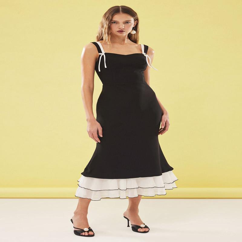 Women's Multi-Colored Plain Midi Spaghetti Strap Stylish/night Fitted Dress