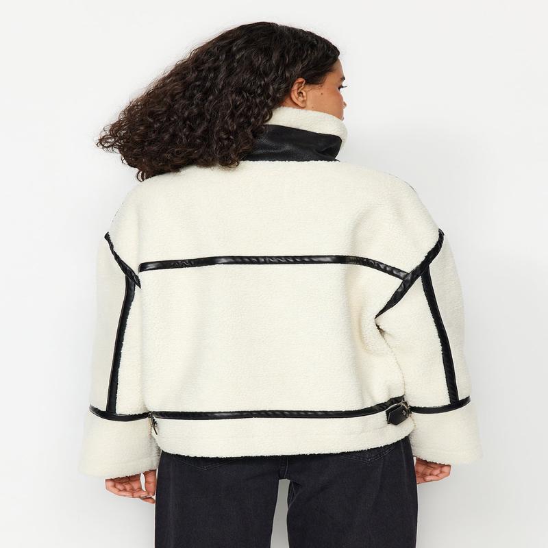 Women's White Plain Regular Coat