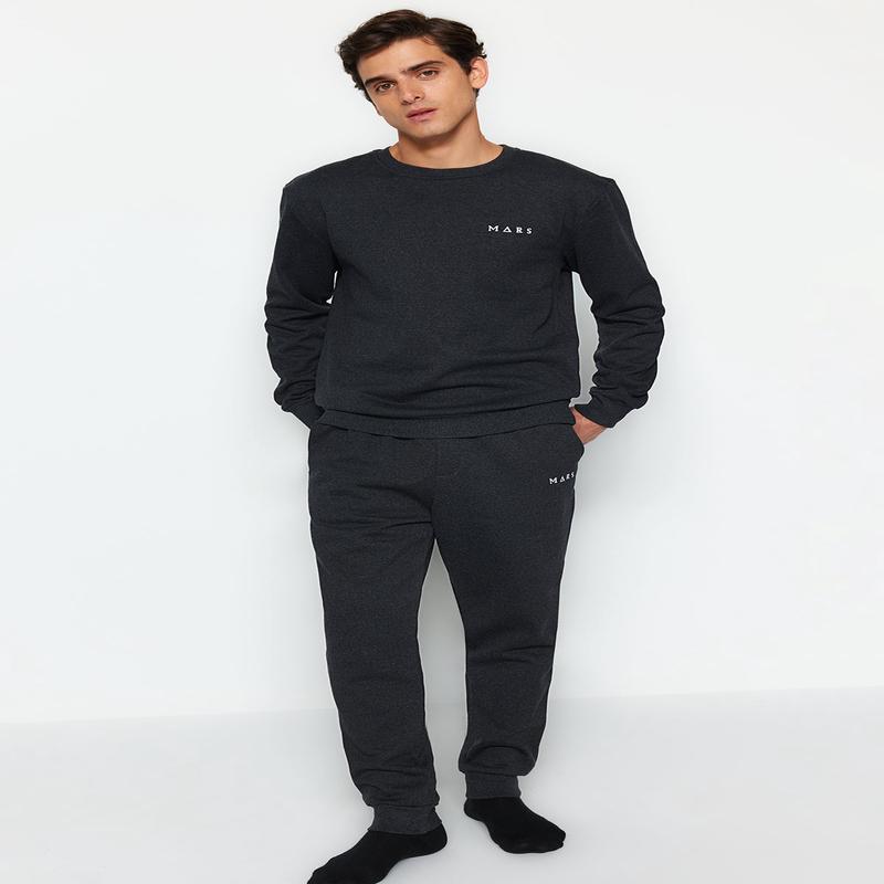 MAN Men's black Motto Long Sleeve Homewear Regular Pajamas Set