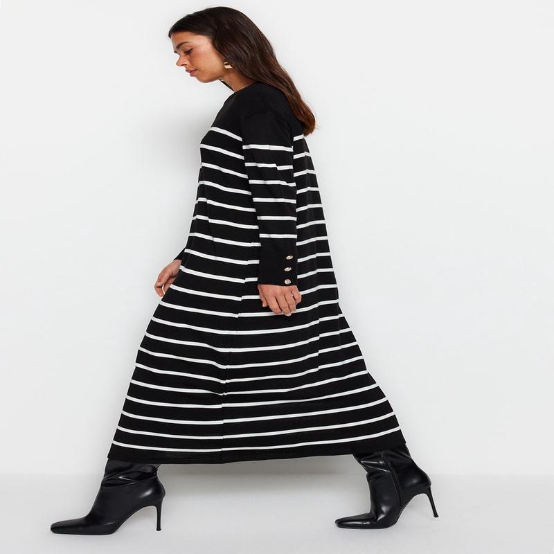 Modest Women's Striped Maxi Long sleeve Casual Regular fit Dress