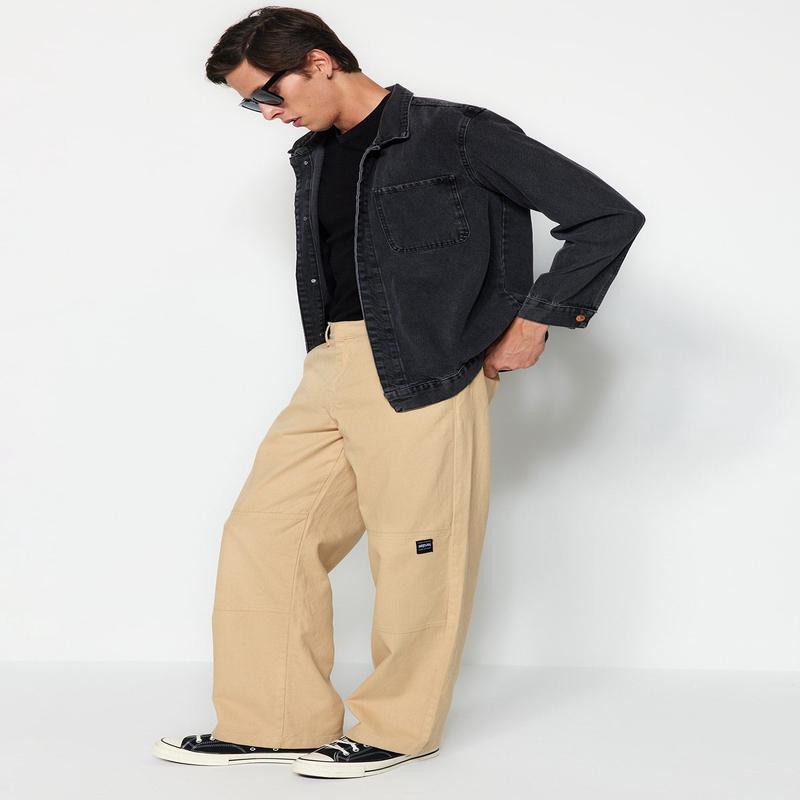 Man Men's Beige Plain Loose Normal Waist Pants