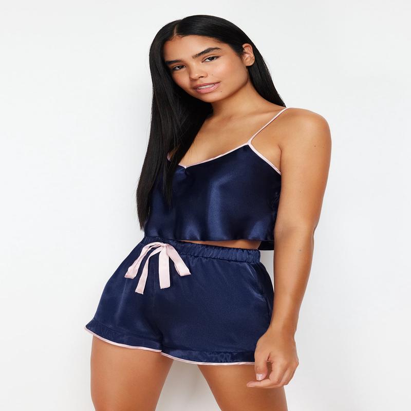 Women's Plain Suspended Lounge/home Regular Pajama Set