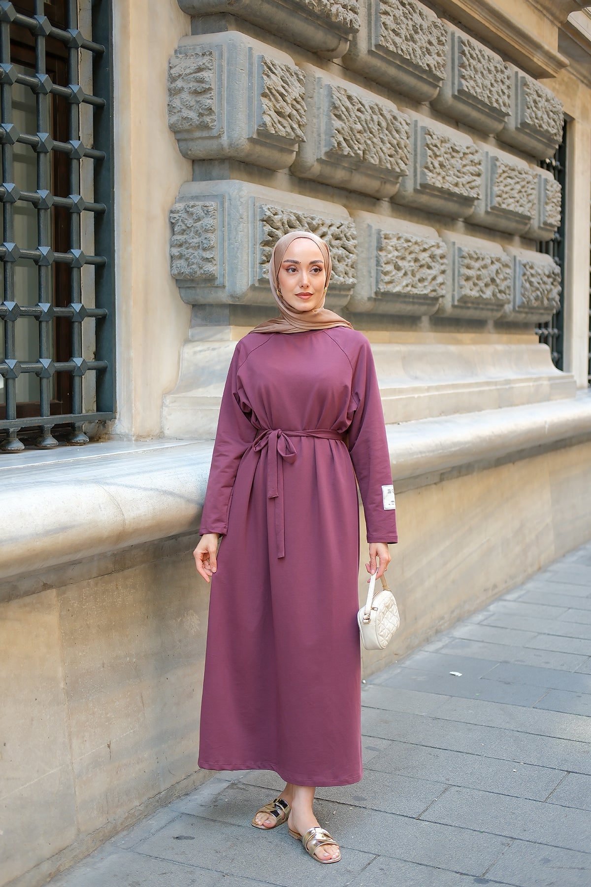 Crew Neck Dress With Sleeve Patch Detail - Burgundy