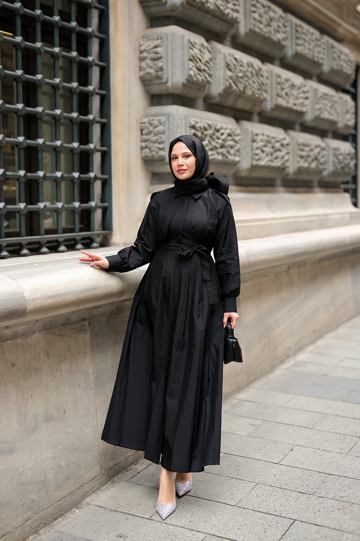 Hidden Button Epaulet Detail Dress Black