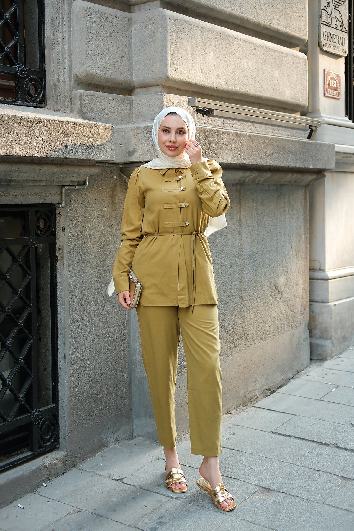 Button Detailed Suit Oil Green