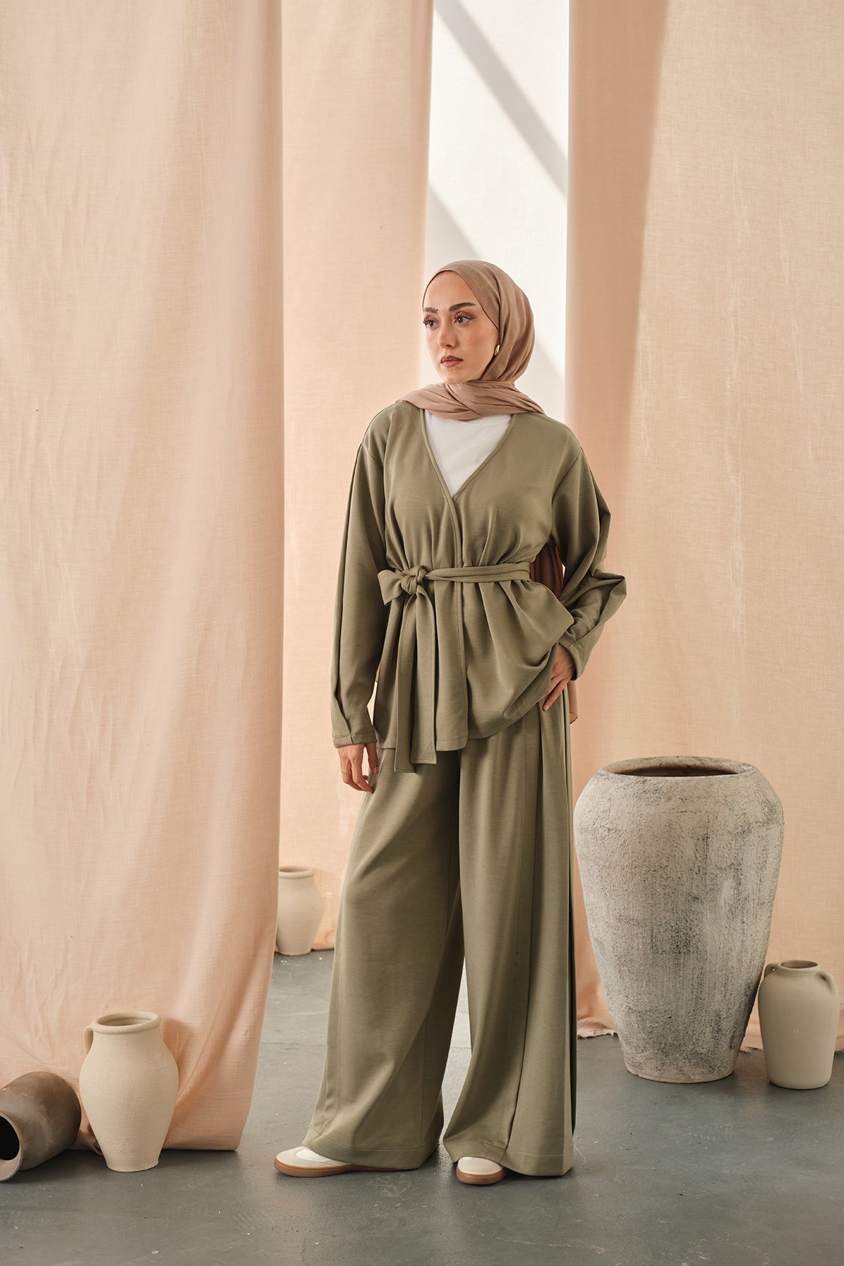 Waist-Tie Kimono Set Light Green