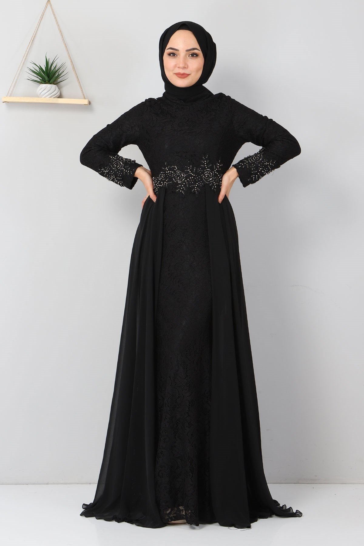 Stone Detailed Fishtail Evening Dress Black 8855