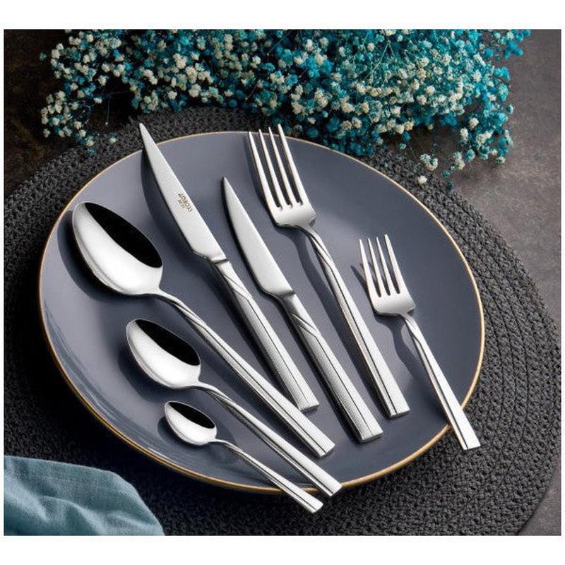 Amboss Crystal 84 Piece Cutlery Set Boxed