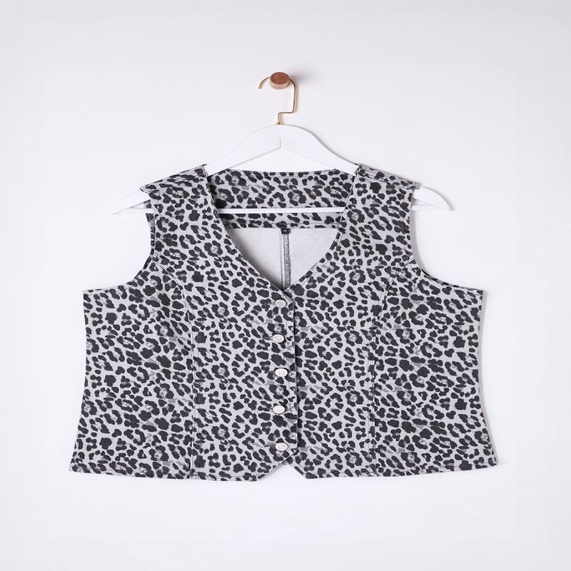 Curve Women's Animal Print Sleeveless Regular Plus Size Vest